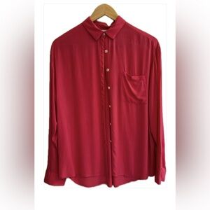 American Eagle Size Small Coral Button-up shirt